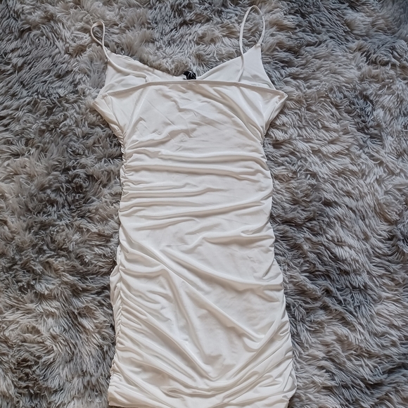 Windsor Camila white dress - Picture 8 of 10